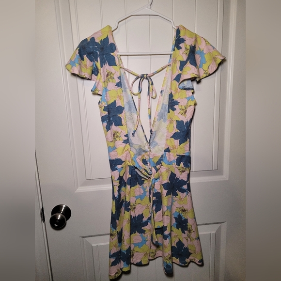 Mapale dress size medium - Picture 3 of 8